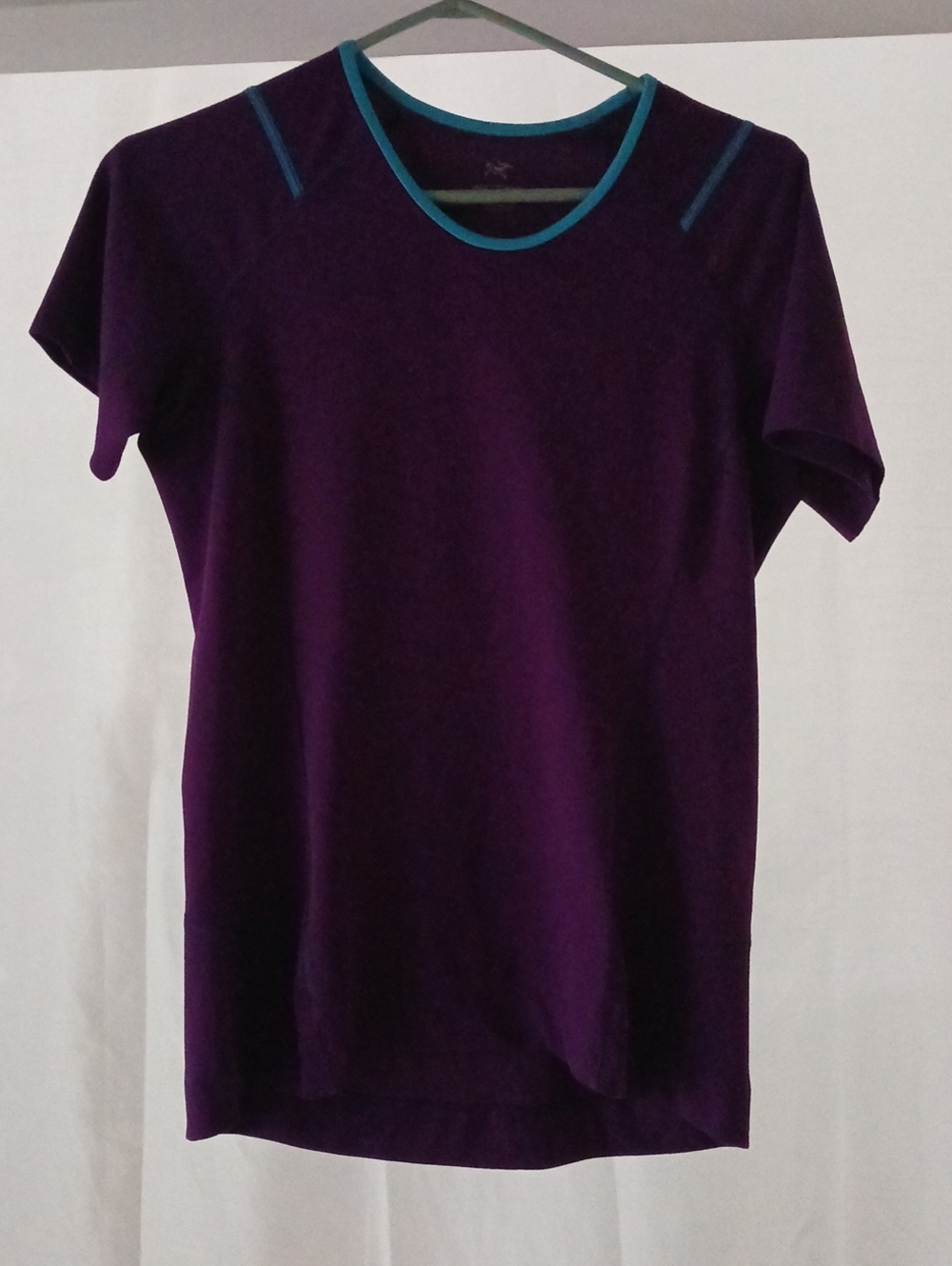 Arc'teryx Purple Short Sleeve Tee with Teal Trim